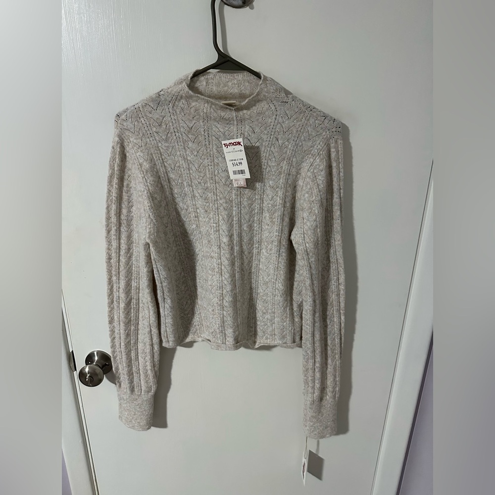 Cozy Gray Cable Knit Sweater